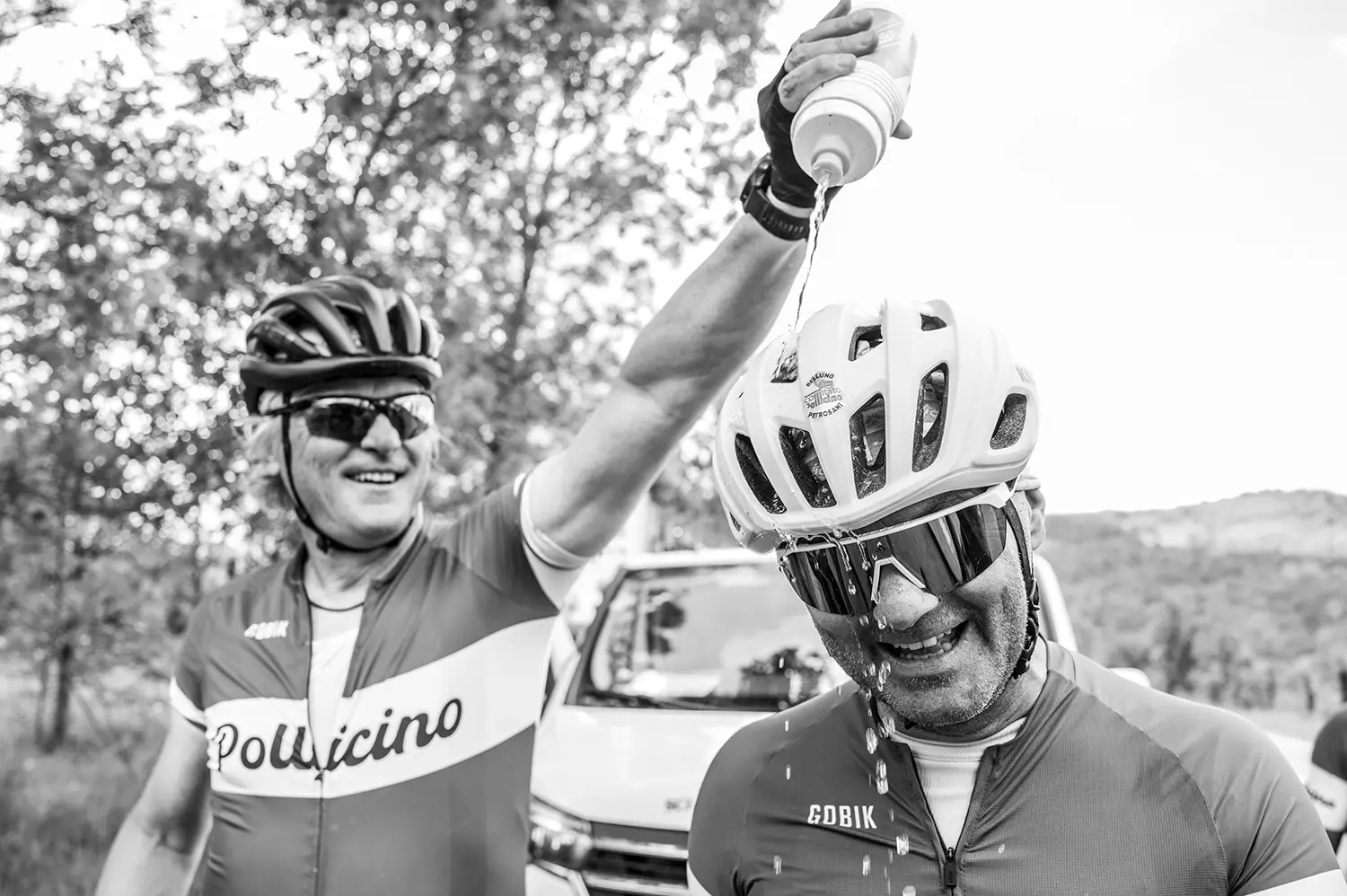Gianni e Guido prima della salita verso Petrosani ciclismo bicicletta